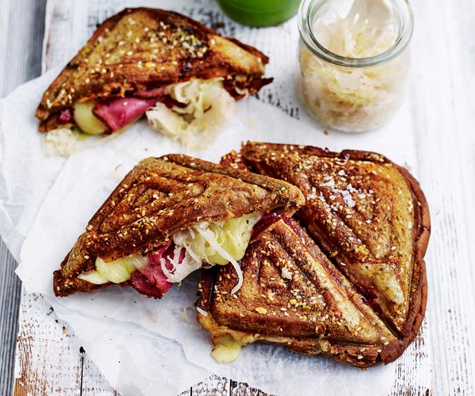 **[Reuben jaffle](https://www.womensweeklyfood.com.au/recipes/reuben-jaffle-32523|target="_blank")**

The reuben is truly a classic. With components of corned beef, Swiss, sauerkraut, and dressing on rye bread then toasted.