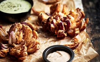 Blooming onions