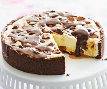 **[Mars bar cheesecake](https://www.womensweeklyfood.com.au/recipes/mars-bar-cheesecake-15855|target="_blank")**

Sticky caramel Mars bars find their perfect companion in a rich a creamy cheesecake that'll send your tastebuds into a tizzy.