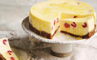Raspberry ricotta cheesecake with lemon syrup