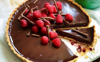 Raspberry, hazelnut and chocolate tart