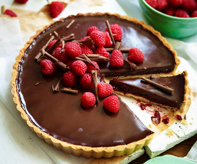 **[Raspberry, hazelnut and chocolate tart](https://www.womensweeklyfood.com.au/recipes/raspberry-hazelnut-and-chocolate-tart-26784|target="_blank")** 

For a truly luscious dessert, you can't go past this rich, chocolately tart. The perfect way to end a dinner party on a high note.