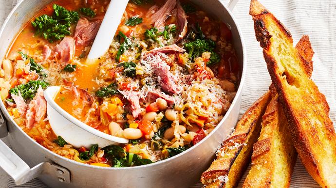 Minestrone with barley and greens