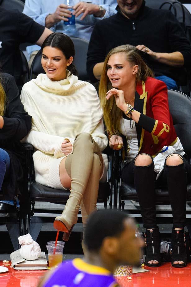<p>January 07, 2015</p> <p> Kendall Jenner and gal pal Cara Delevingne attend a basketball game between the Los Angeles Lakers and the Los Angeles Clippers at Staples Center.</p>