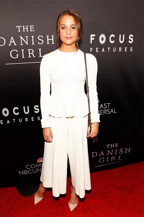 Alicia Vikander attends the Washington DC premiere of <em>The Danish Girl</em>, November 2015