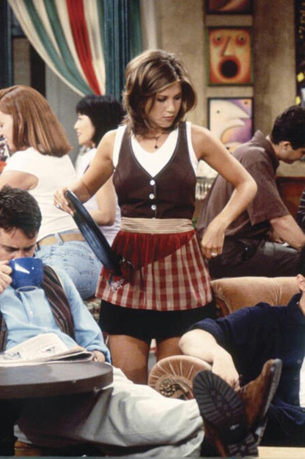 Damn Rachel, back at it again with the pleated skirts.