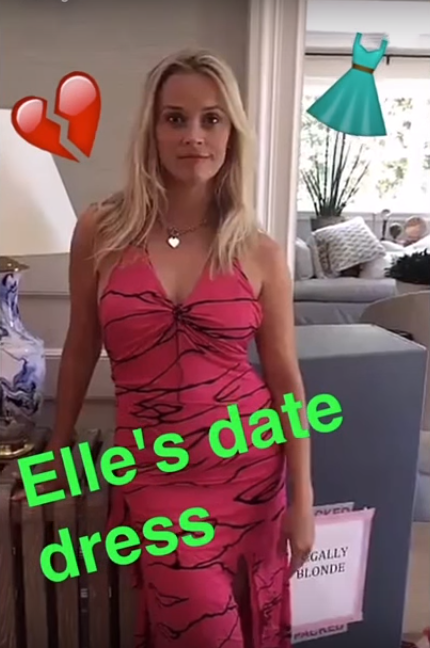 Reese Witherspoon Revisits Her Best 'Legally Blonde' Costumes For The ...