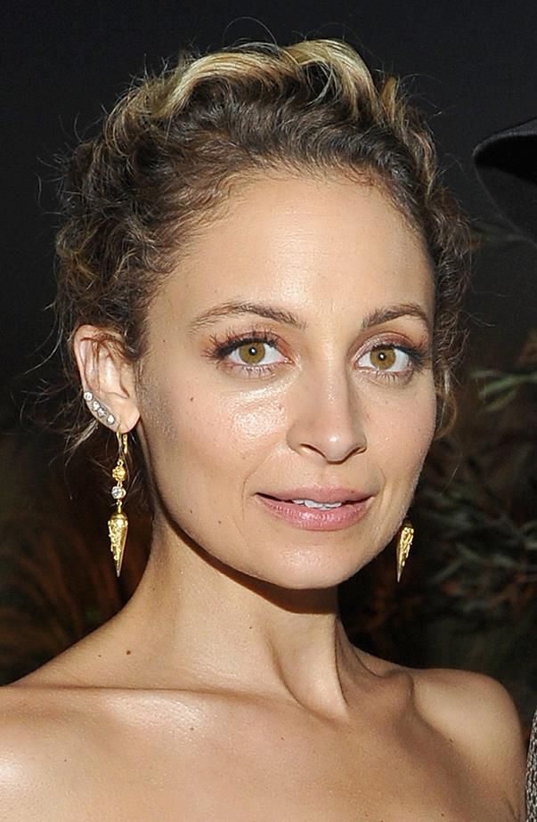 <p>Nicole Richie has about four or five piercings going up both her ears. One of her episodes of <a href="https://www.youtube.com/watch?v=28agt9J-hRA" target="_blank"><em>Candidly Nicole</em></a> was about getting her ears re-pierced, and she took her younger half-sister Sofia with her.