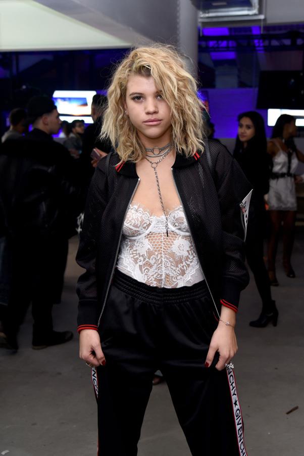 <P><strong>FENDI</strong> <BR><BR> Sofia Richie