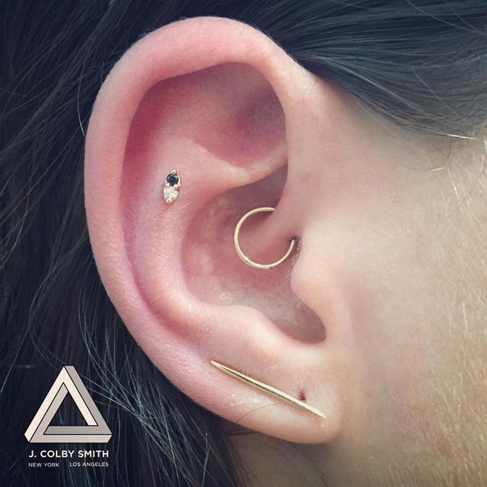 This simple ear has a daith, a flat and a lobe.<br><br>

*Image via [@jcolbysmith](https://www.instagram.com/p/BP-sz6whDQO/|target="_blank"|rel="nofollow")*