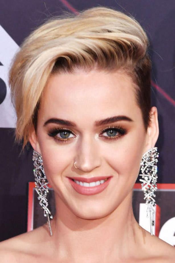 <strong>Katy Perry</strong> <br><br> Short brunette sides meets a platinum blonde ice-cream top for Katy Perry's latest foray into short hair.