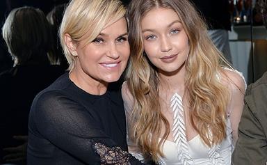 19 Celebrity Mothers And Daughters At The Same Age