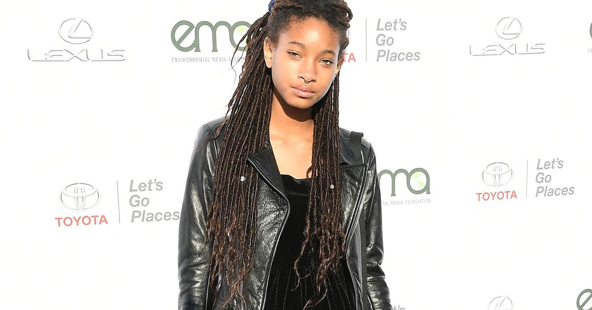 Willow Smith Was Not A Fan Of Growing Up With Famous Parents | ELLE ...
