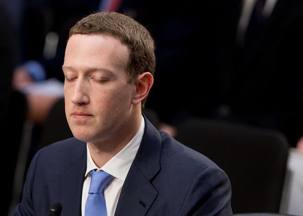 Mark Zuckerberg Is Having a Great Time in Washington Today, Despite What His Face Says