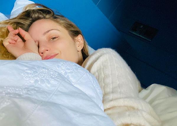 8 Weighted Blankets To Help You Achieve The Deepest Sleep Of Your Life
