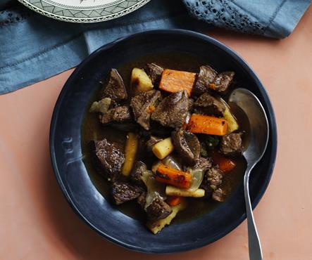 **[Miznon's "intimate" wagyu stew](https://www.gourmettraveller.com.au/recipes/chefs-recipes/intimate-wagyu-stew-16246|target="_blank")**