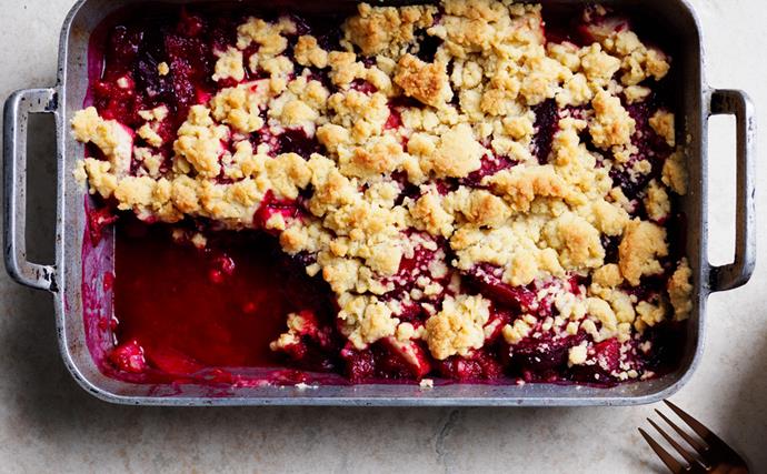 An easy plum, pear and ginger crumble