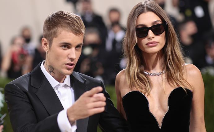 A Simple Gesture Between Justin & Hailey Bieber At The Met Gala Has Sparked A Bunch Of Pregnancy Rumours