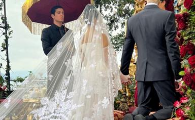 Kourtney Kardashian & Travis Barker Serve 'Romeo + Juliet' Realness During Italian Wedding