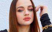 Joey King Says Hollywood Often ‘Underestimates Or Overlooks’ Her Because Of How She Looks