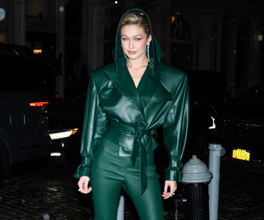 Blake Lively Channeled Paris Hilton While Reuniting With Gigi Hadid at  Versace's Pre-Fall Show