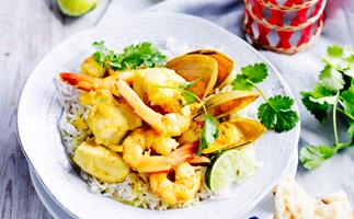 Spiced seafood coconut curry