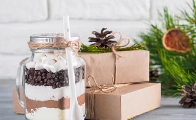 5 eco-friendly and creative ways to wrap edible Christmas gifts