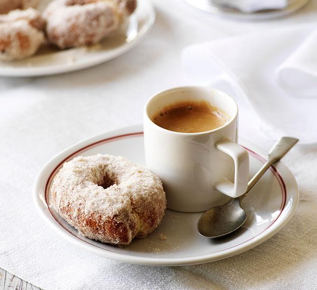 Sweet orange and olive oil doughnuts (Rosquillos)