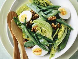 Green bean and walnut salad with verjuice vinaigrette
