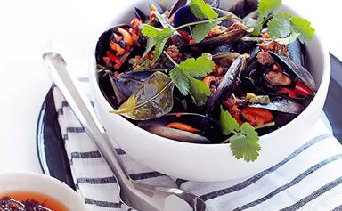 Steamed mussels with XO sauce