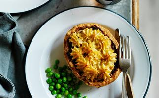 Beef, oyster and stout cottage pies