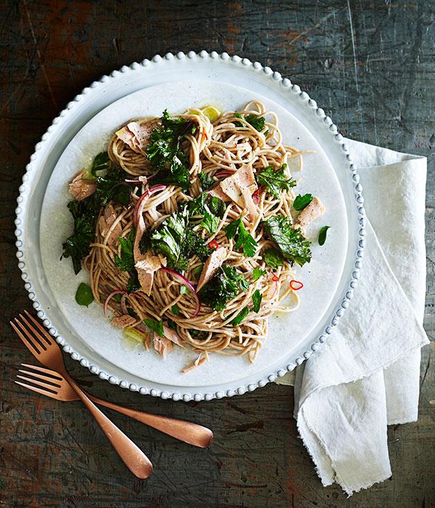 [**Kale, lemon and tuna spaghetti**](https://www.gourmettraveller.com.au/recipes/fast-recipes/kale-lemon-and-tuna-spaghetti-13483|target="_blank")