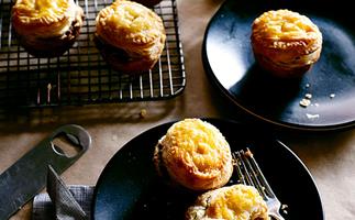 New Zealand meat pies
