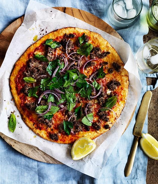 [**Spiced lamb pizza with onion, mint and sumac**](https://www.gourmettraveller.com.au/recipes/fast-recipes/spiced-lamb-pizza-with-onion-mint-and-sumac-13659|target="_blank")