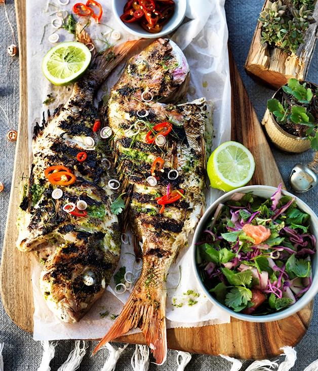 **Barbecued whole fish with lemongrass and lime leaves**
