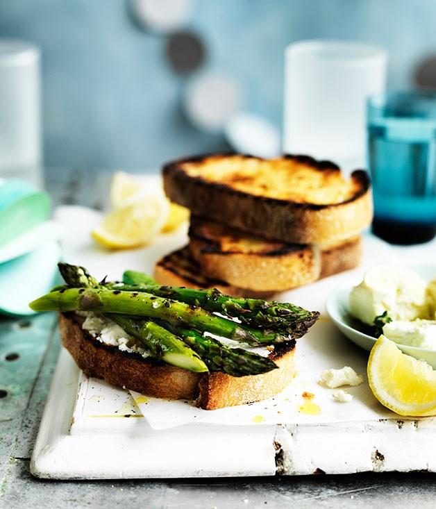 [**Asparagus and marinated feta crostini**](https://www.gourmettraveller.com.au/recipes/fast-recipes/asparagus-and-marinated-feta-crostini-13548|target="_blank")
