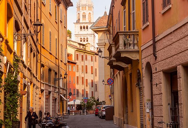 Where to eat, stay and shop in Modena
