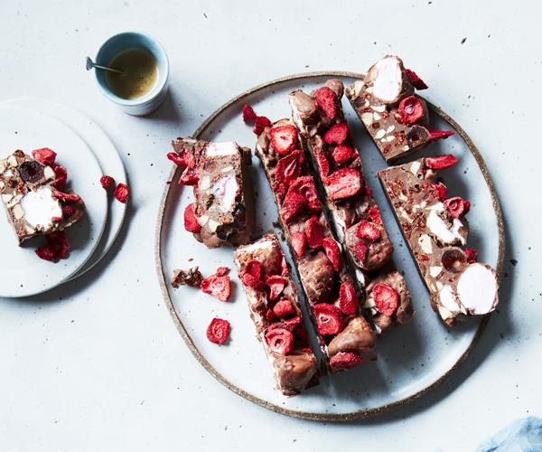 **[Rocky road with almonds, goji berries and strawberries](https://www.gourmettraveller.com.au/recipes/fast-recipes/rocky-road-with-almonds-goji-berries-and-strawberries-16571|target="_blank")**
