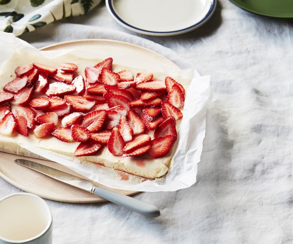 **[A no-bake strawberry crème fraîche cheesecake](https://www.gourmettraveller.com.au/recipes/browse-all/strawberry-creme-fraiche-cheesecake-16733|target="_blank"|rel="nofollow")**