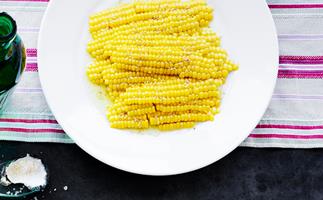 Corn shards with sesame salt