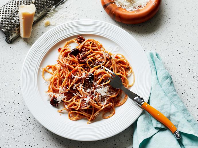 **[Spaghetti alla puttanesca](https://www.gourmettraveller.com.au/recipes/fast-recipes/puttanesca-17248|target="_blank")**