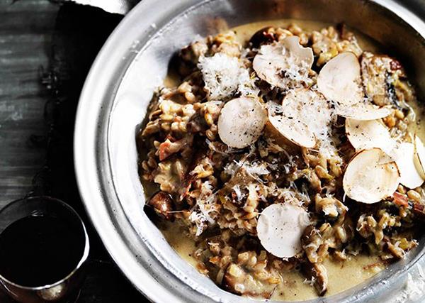 Farro risotto with mushrooms, leek and parmesan
