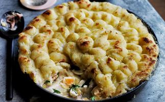 Fish pie with piped potato