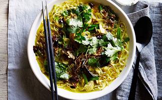 26 super-slurpable noodle soups
