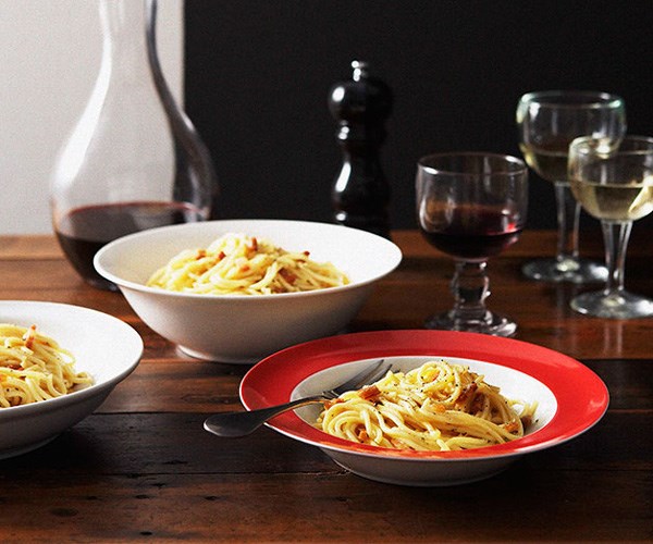 **[Massimo Bianchi's spaghetti carbonara](https://www.gourmettraveller.com.au/recipes/browse-all/carbonara-sauce-14064|target="_blank"|rel="nofollow")**