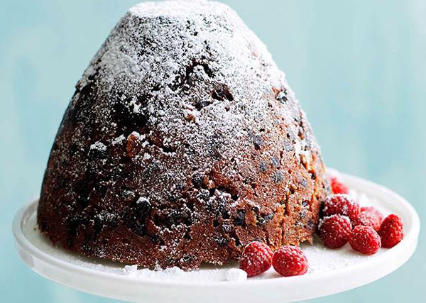 Rich Christmas pudding with muscat custard