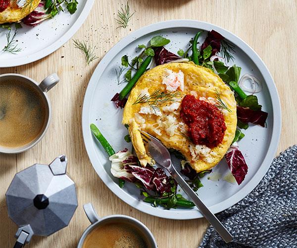 **[Proud Mary Café's crab and potato omelette, kasundi, herbed crème fraiche](https://www.gourmettraveller.com.au/recipes/chefs-recipes/proud-mary-cafes-crab-and-potato-omelette-9316|target="_blank")**