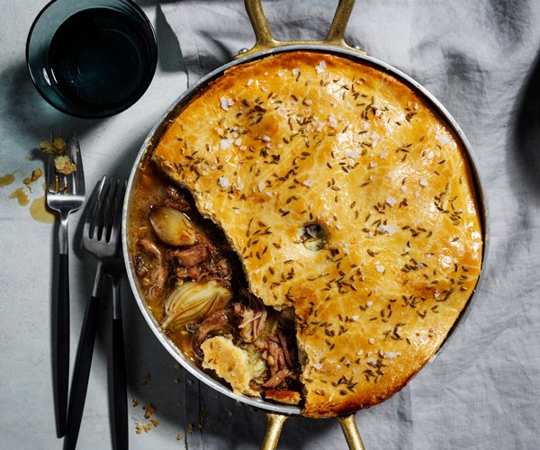**[Lamb, fennel and Manchego pie](https://www.gourmettraveller.com.au/recipes/browse-all/lamb-fennel-pie-18552|target="_blank"|rel="nofollow")**