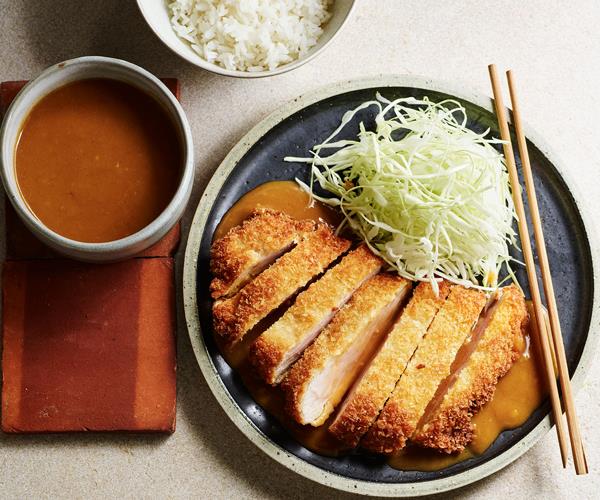 Tonkatsu with curry sauce 