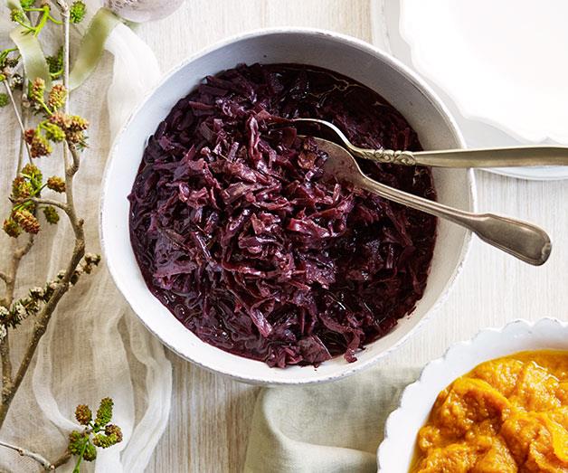 Red cabbage braised in mulled wine
